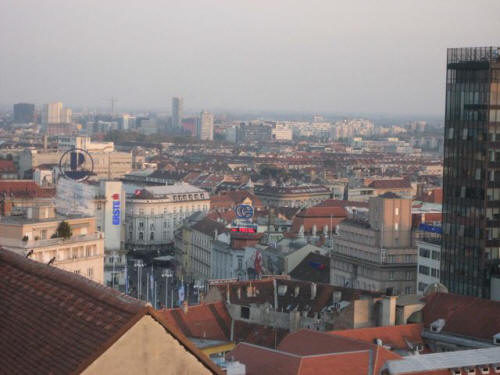 http://upload.wikimedia.org/wikipedia/commons/thumb/b/b1/Zagreb_city_centre.JPG/640px-Zagreb_city_centre.JPG