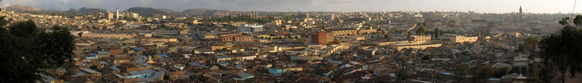 Blick auf die Hauptstadt Asmara