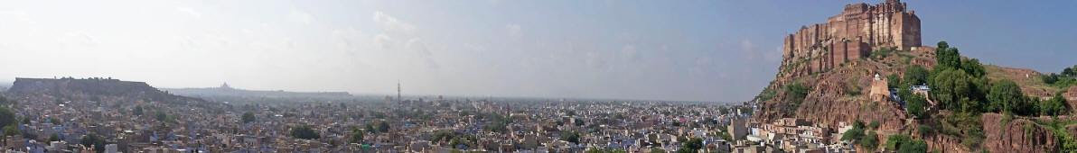  Jodhpur banner Skyline with fort