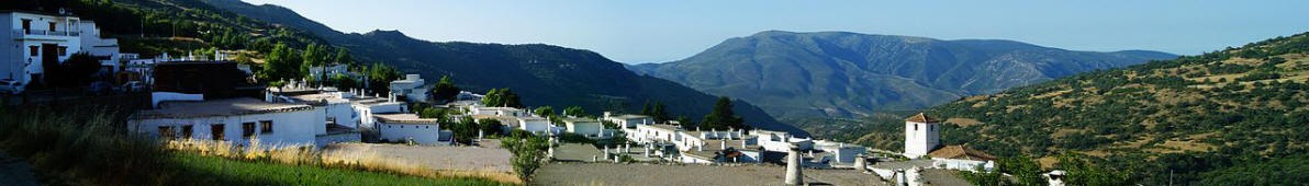 https://upload.wikimedia.org/wikipedia/commons/thumb/f/f1/Andalusia_banner_Capileira.jpg/1280px-Andalusia_banner_Capileira.jpg