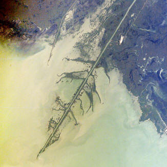 Satellitenaufnahme vom Vogel-Fuß-Delta des Urals