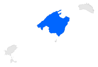 https://upload.wikimedia.org/wikipedia/commons/thumb/4/41/Localitzaci%C3%B3_de_Mallorca_respecte_les_Illes_Balears.svg/320px-Localitzaci%C3%B3_de_Mallorca_respecte_les_Illes_Balears.svg.png