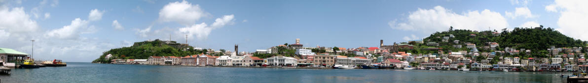 Hafenpanorama auf der Karibikinsel Grenada