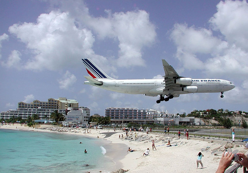File:Airport SXM.jpg