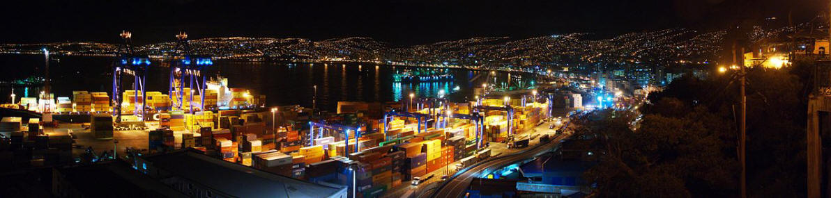 Valparaiso bei Nacht