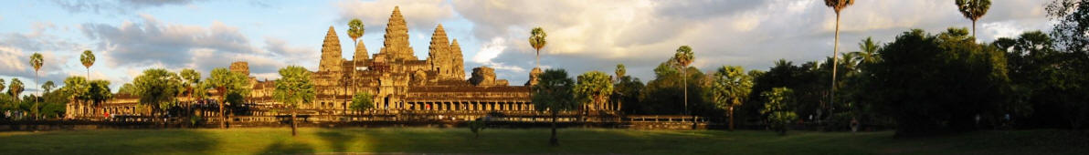  An evening sunset at Angkor Wat 